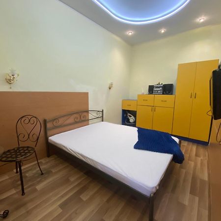 Aleksandr Apartment Odessa Extérieur photo