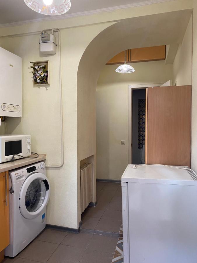 Aleksandr Apartment Odessa Extérieur photo