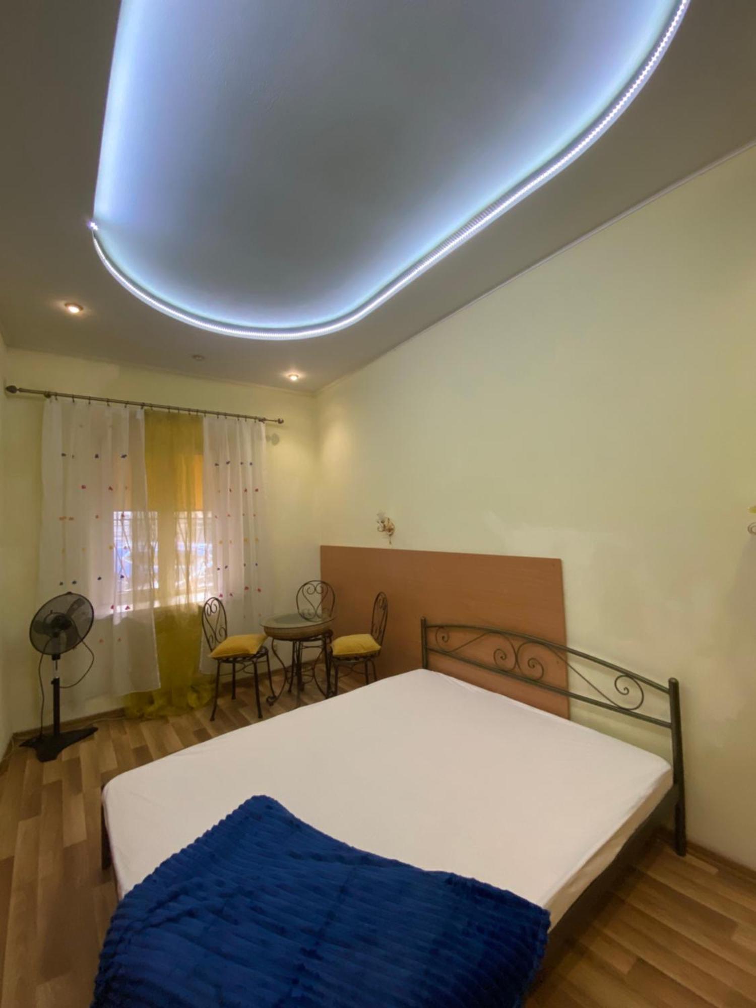 Aleksandr Apartment Odessa Extérieur photo
