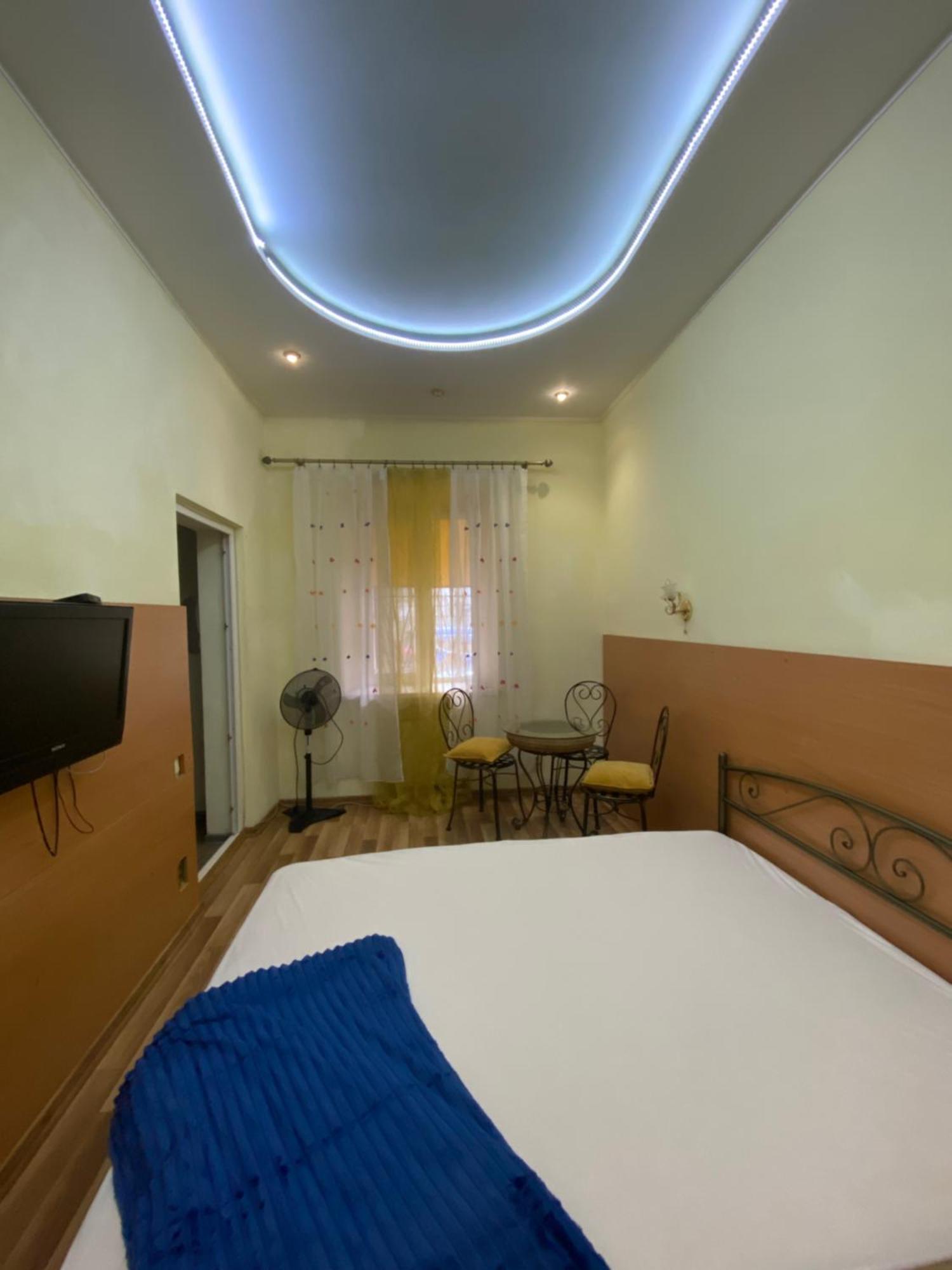 Aleksandr Apartment Odessa Extérieur photo